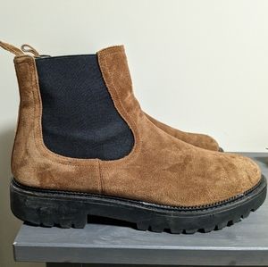 Women's Waterproof Lugsole Bootie